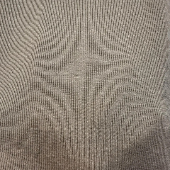 Chaser Women's Medium Gray Ribbed Blouse NWT - Picture 4 of 6